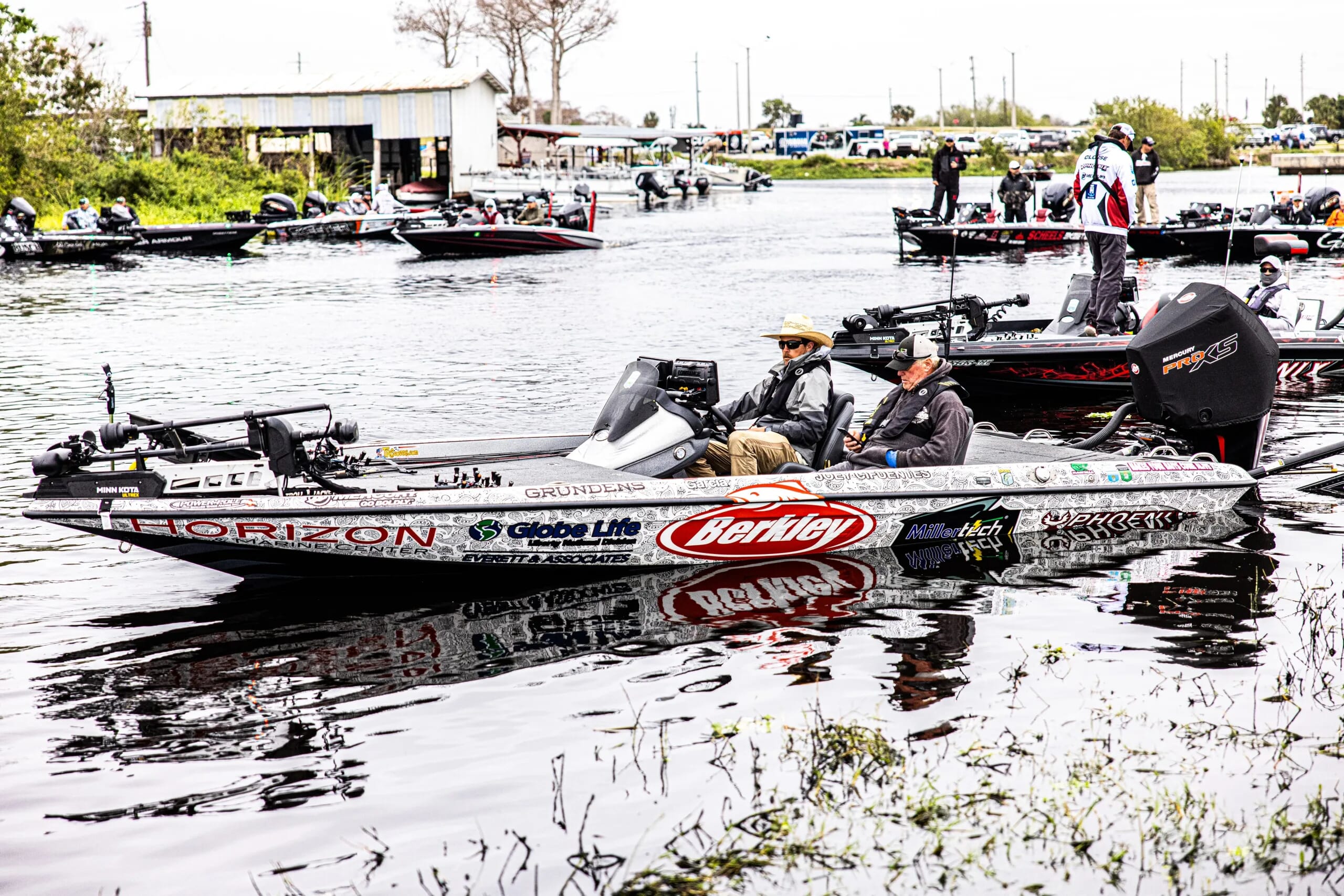 Joey Cifuentes boat wrap profile